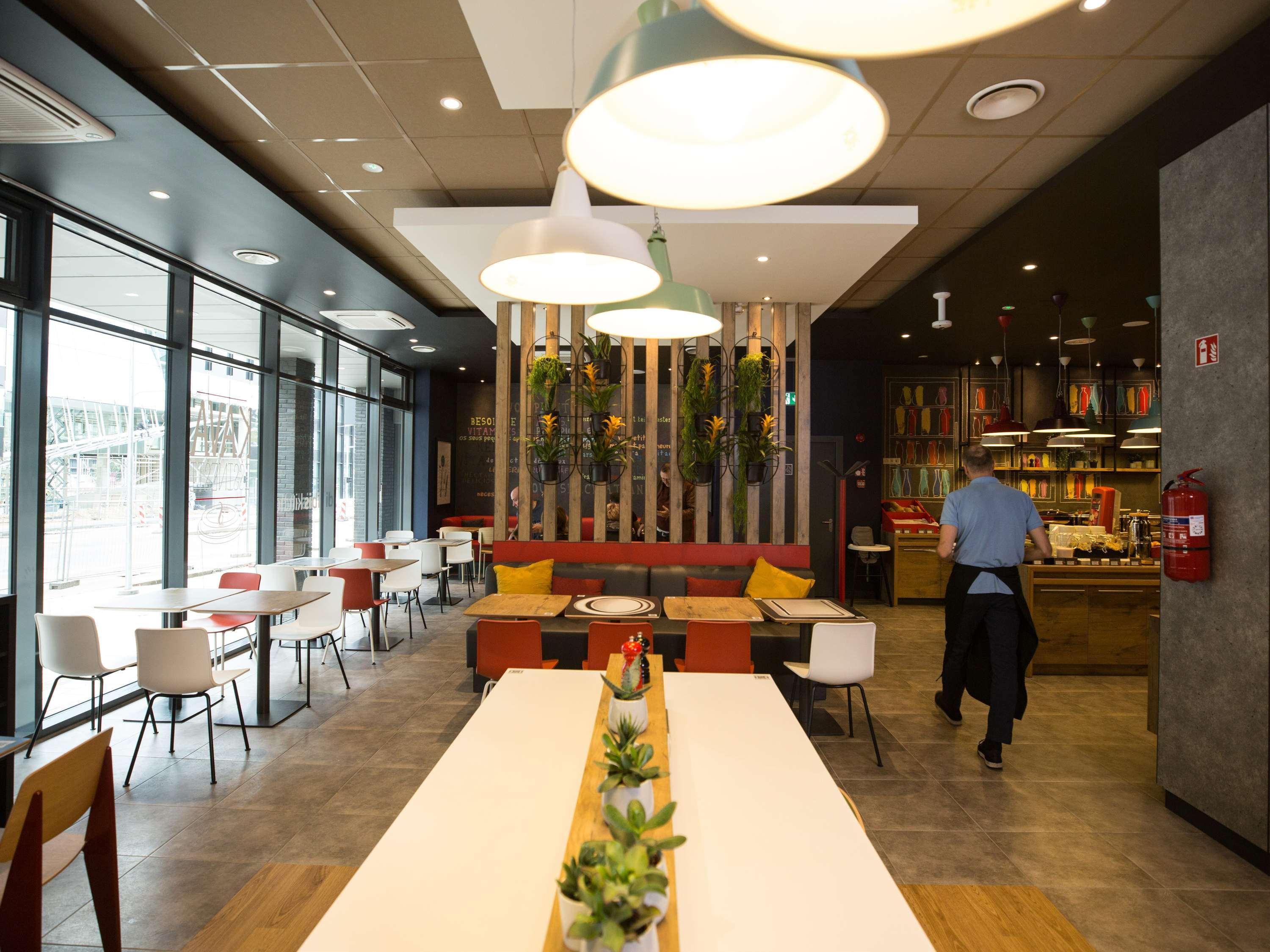 Ibis Centre 3*