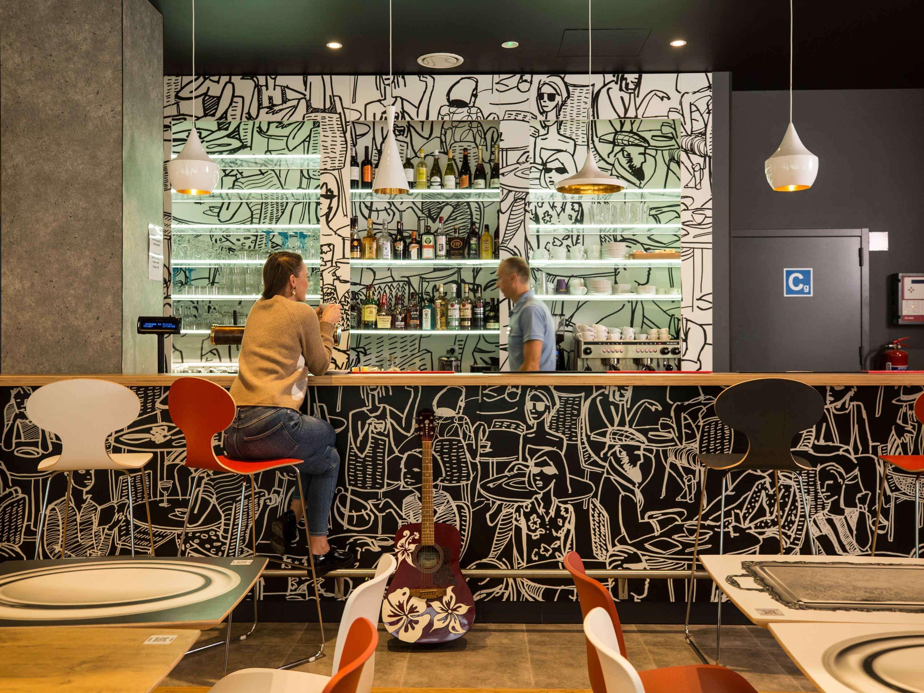 Ibis Centre Hotell